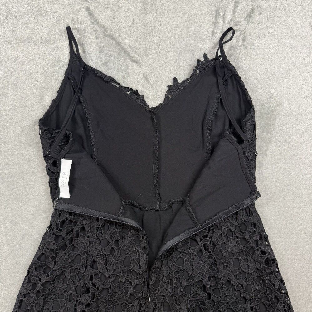 Black Crochet Lace Midi Dress with Spaghetti Straps - Picture 9 of 13